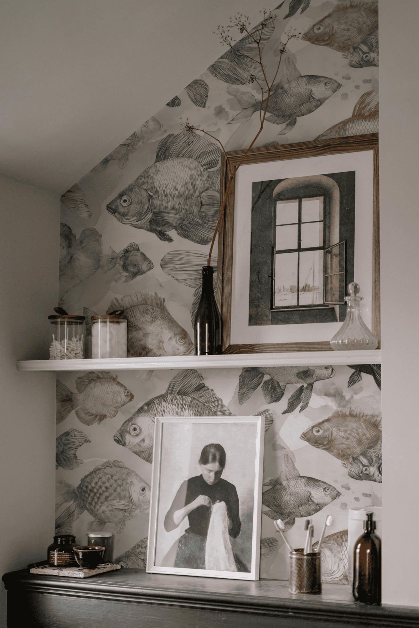 Aquatic Serenade Wallpaper