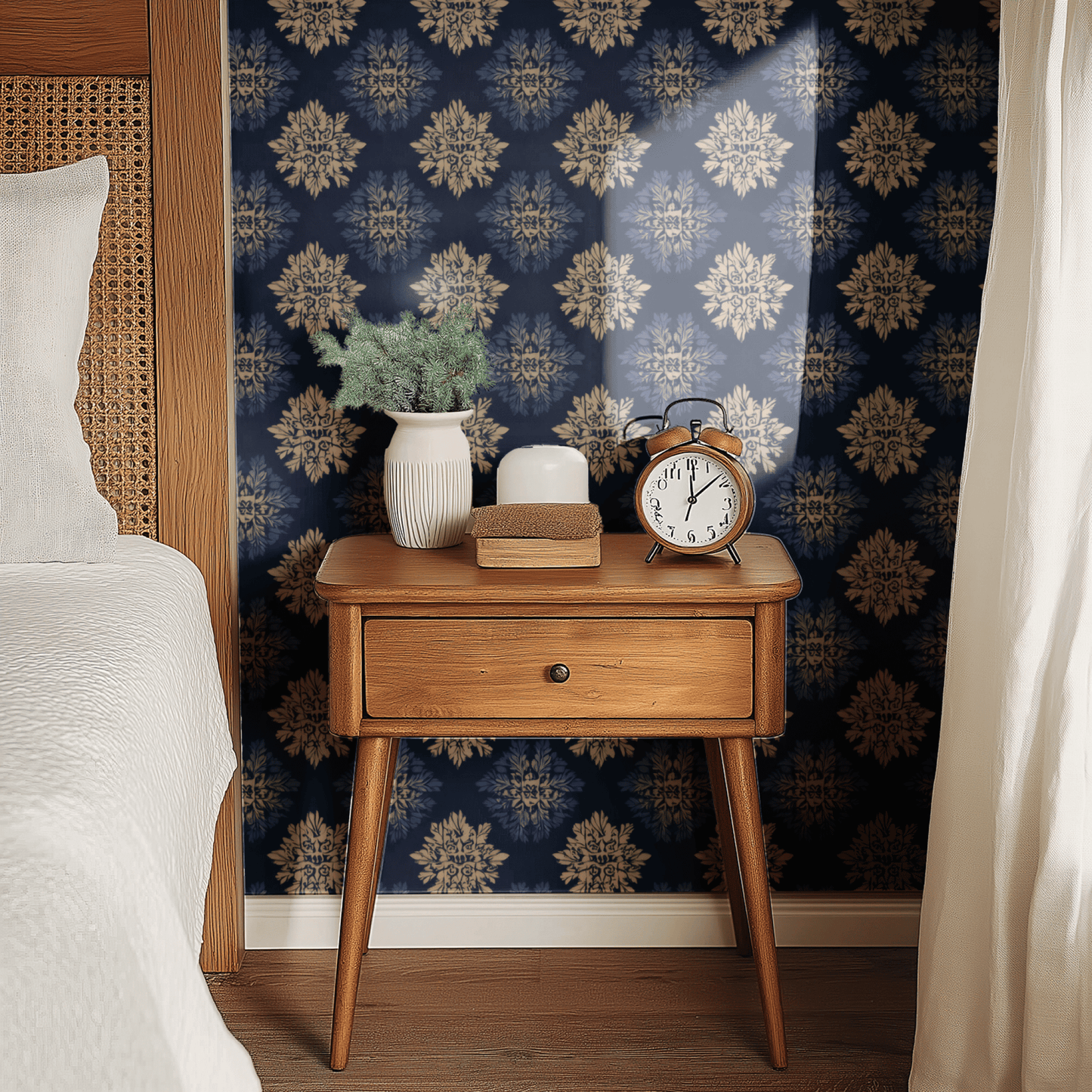 Damask Bloom Wallpaper