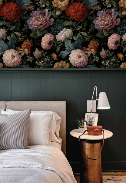 Floral Elegance Wallpaper