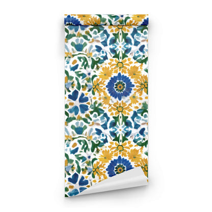 Roll of Brushstroke Daisy large scale wallpaper