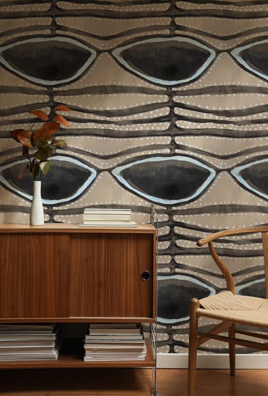 Earthen Current wallpaper on a wall — Lifestyle 1 scene