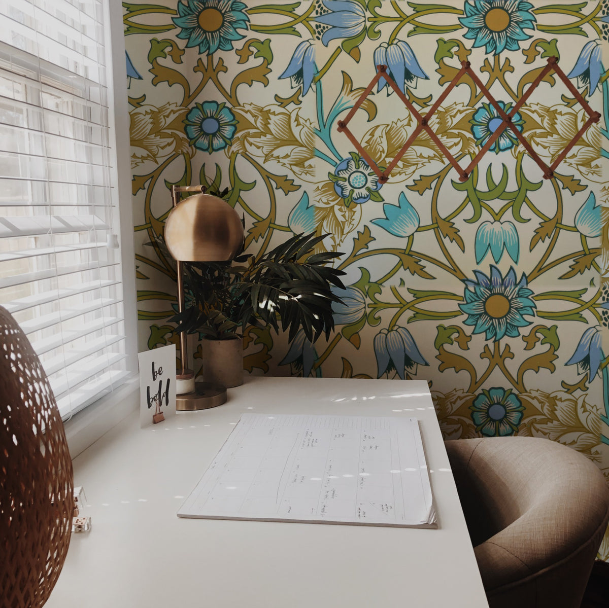 William Morris New Ceiling Cream wallpaper on a wall — Lifestyle 2 scene