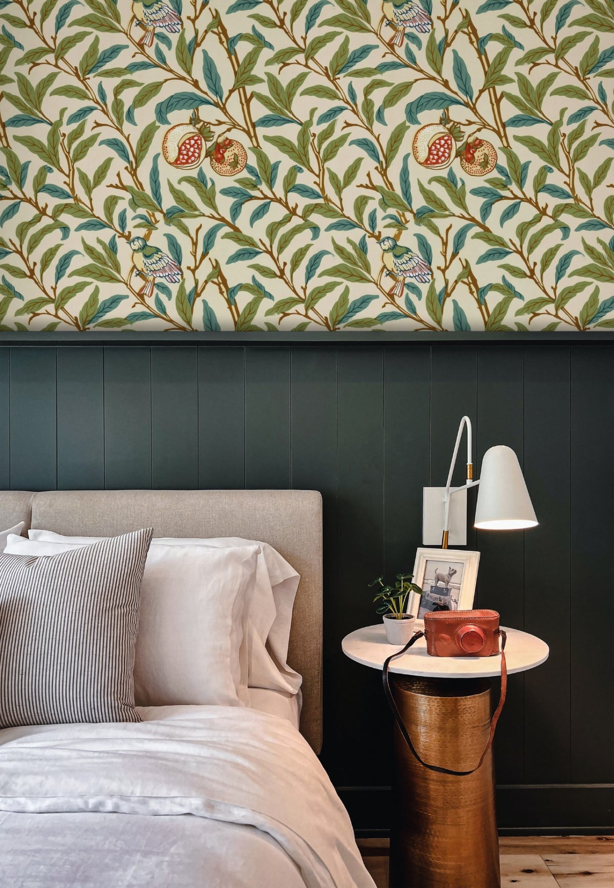 William Morris Bird And Pomegranate Cream wallpaper on a wall — Lifestyle 5 scene