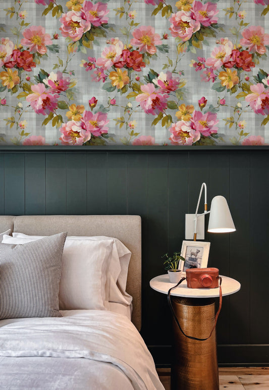 Rose Windowpane wallpaper on a wall — Lifestyle 5 scene