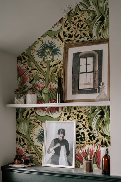 William Morris Corncockle Ivory wallpaper on a wall — Lifestyle 7 scene