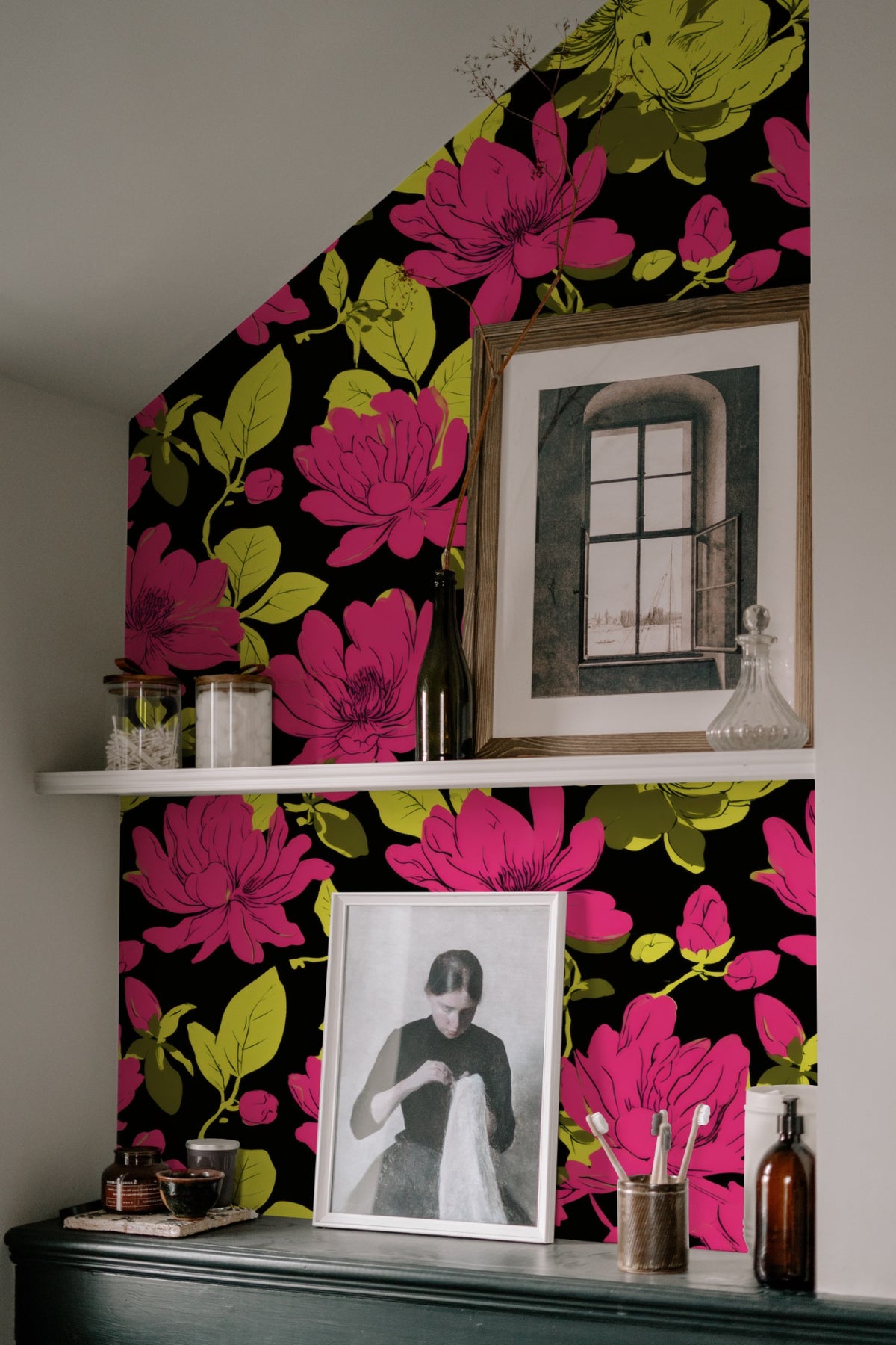 Electric Magnolia wallpaper on a wall — Lifestyle 7 scene