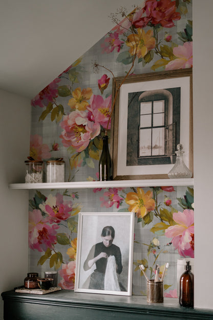 Rose Windowpane wallpaper on a wall — Lifestyle 7 scene