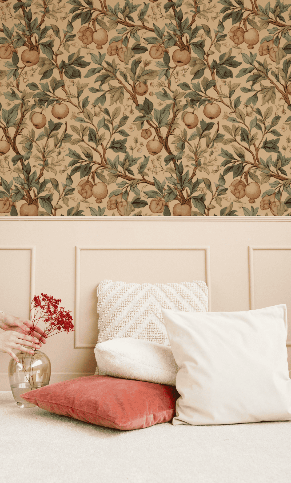 Verdant Russet Wallpaper