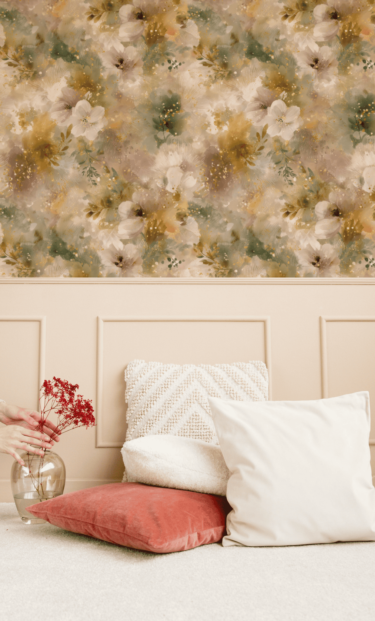 Glimmering Ivory Wallpaper