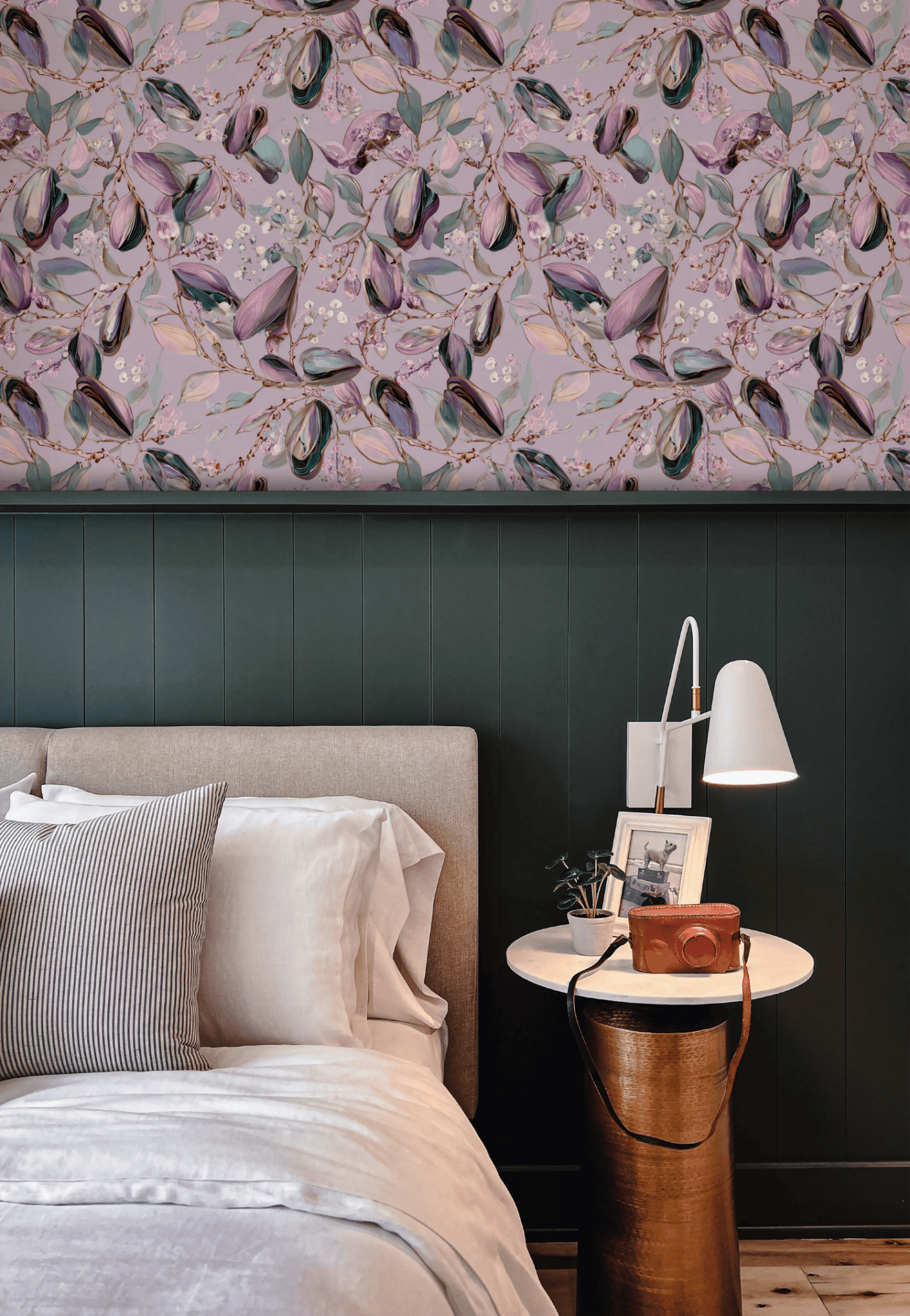 Iridescent Pods Wallpaper