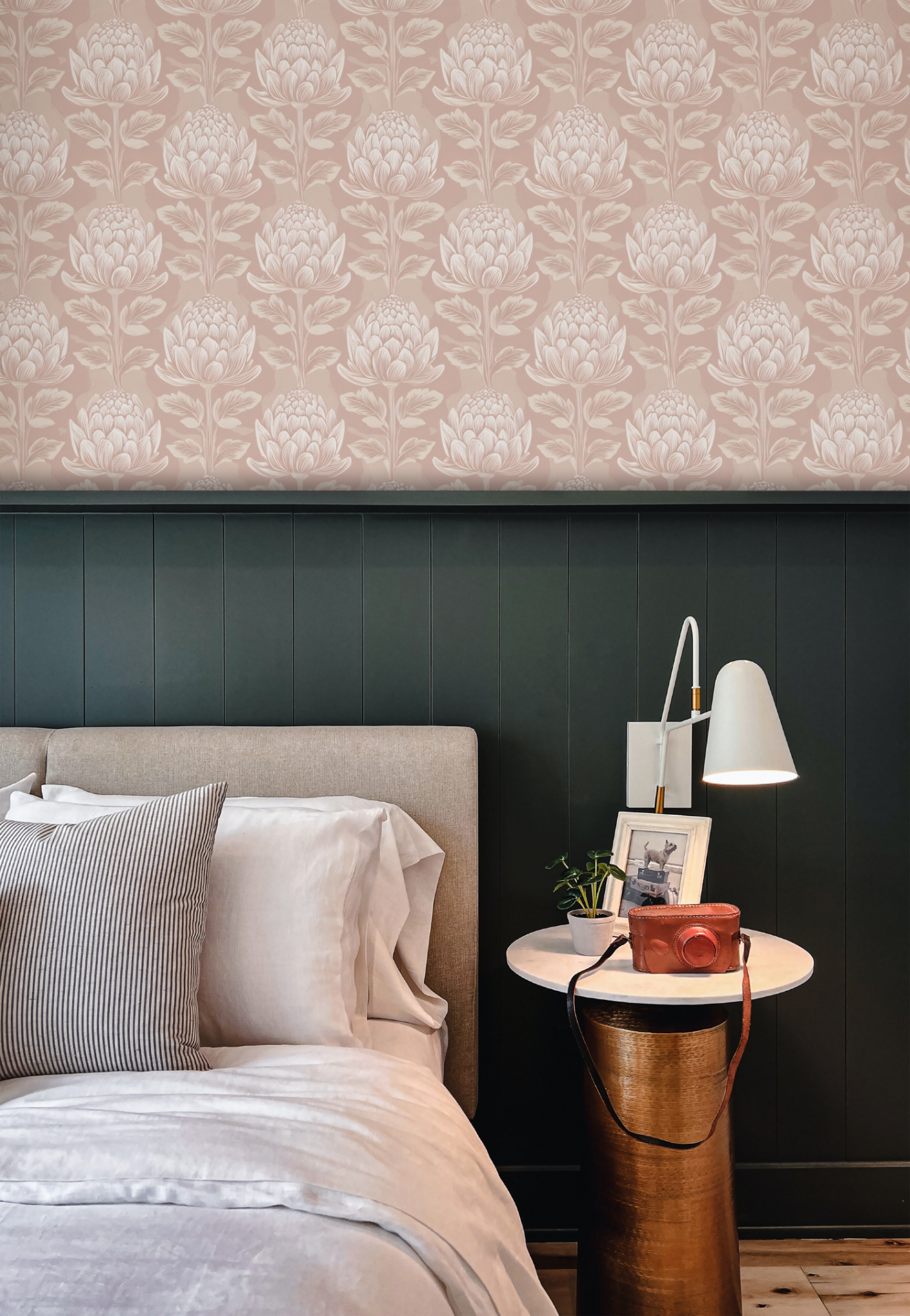 Rosaline Protea Wallpaper