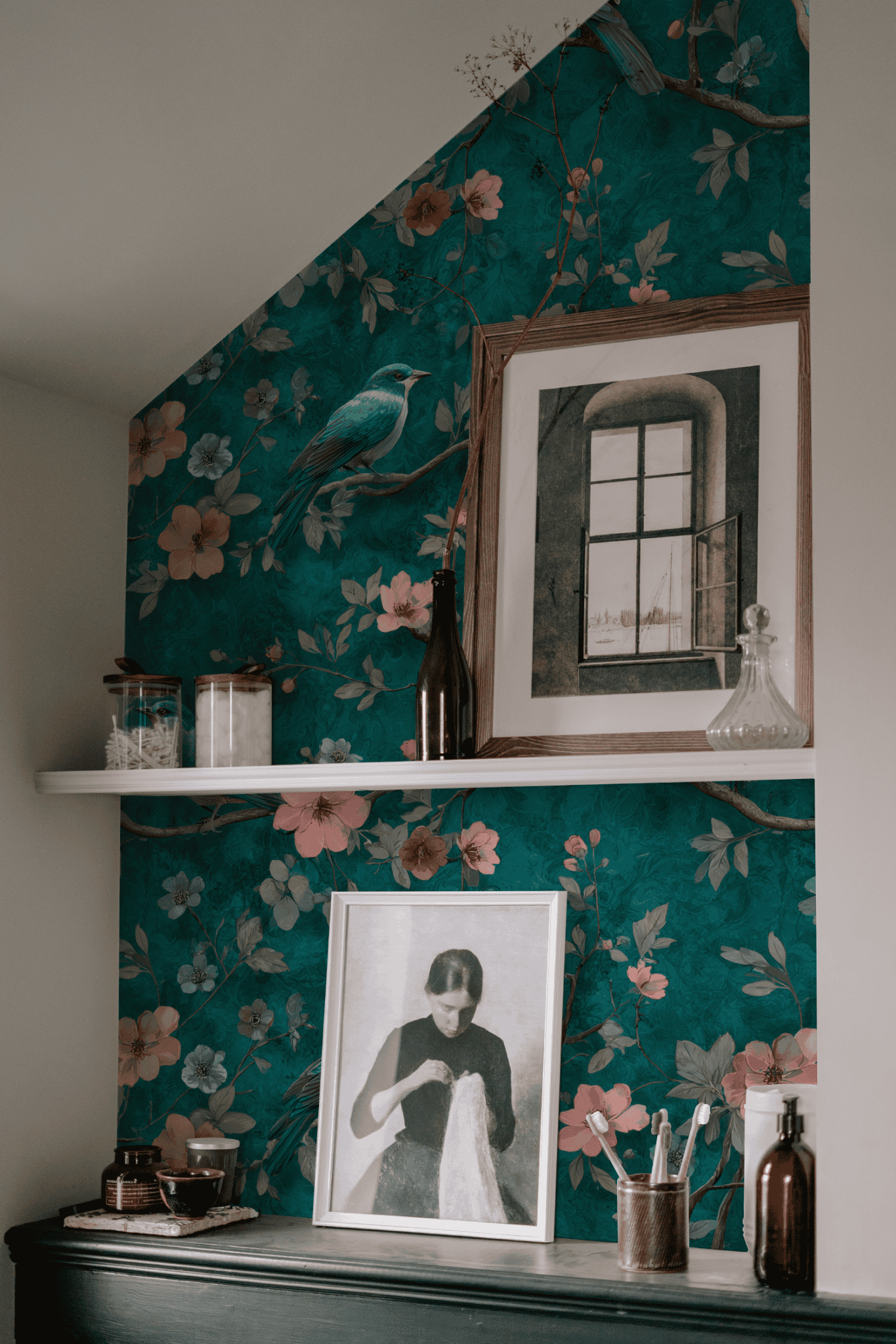 Dreamy Songbird Wallpaper