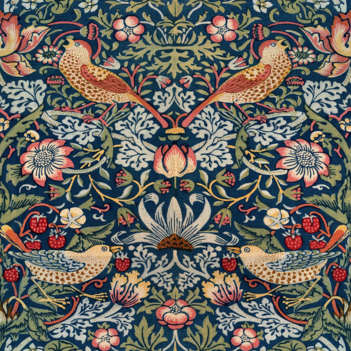 William Morris Strawberry Thief Heritage wallpaper pattern repeat